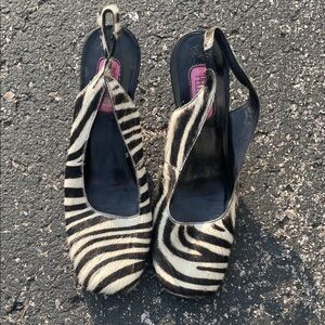 Pelle Moda Black and White Zebra Slingback Heels